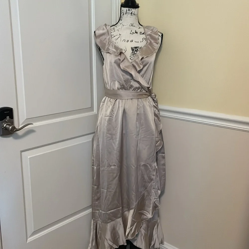 NWT SHOW ME YOUR MUMU Elegant Silver Samantha grey Ruffle Wrap Dress